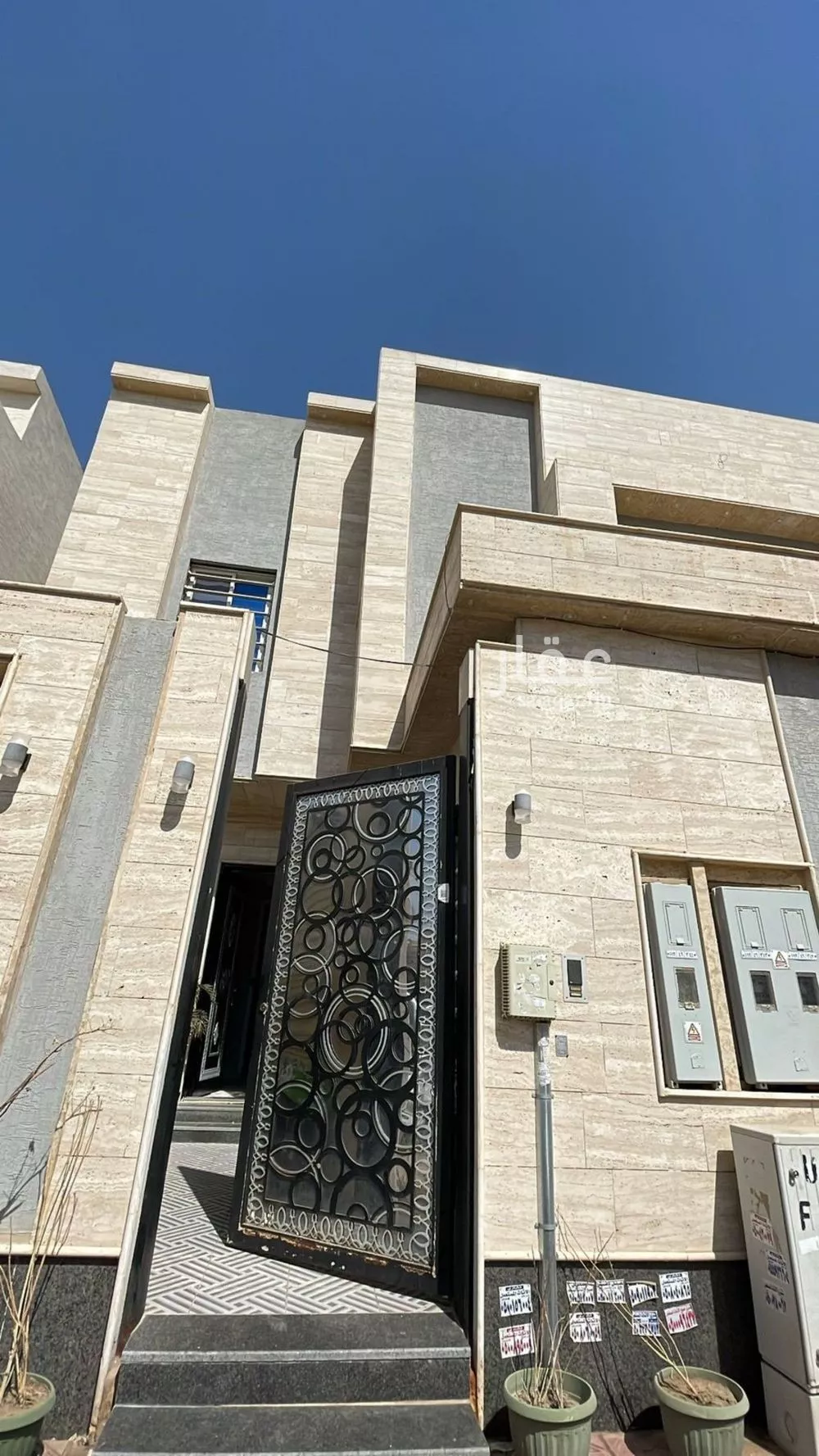 فيلا للبيع في شارع عبدالعزيز الأحيدب, حي الرمال, مدينة الرياض, منطقة الرياض 1 صورة