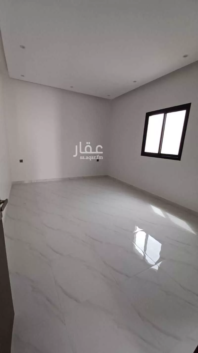 دور للبيع في شارع وجيه الشحامي, حي الرمال, مدينة الرياض, منطقة الرياض 1 صورة