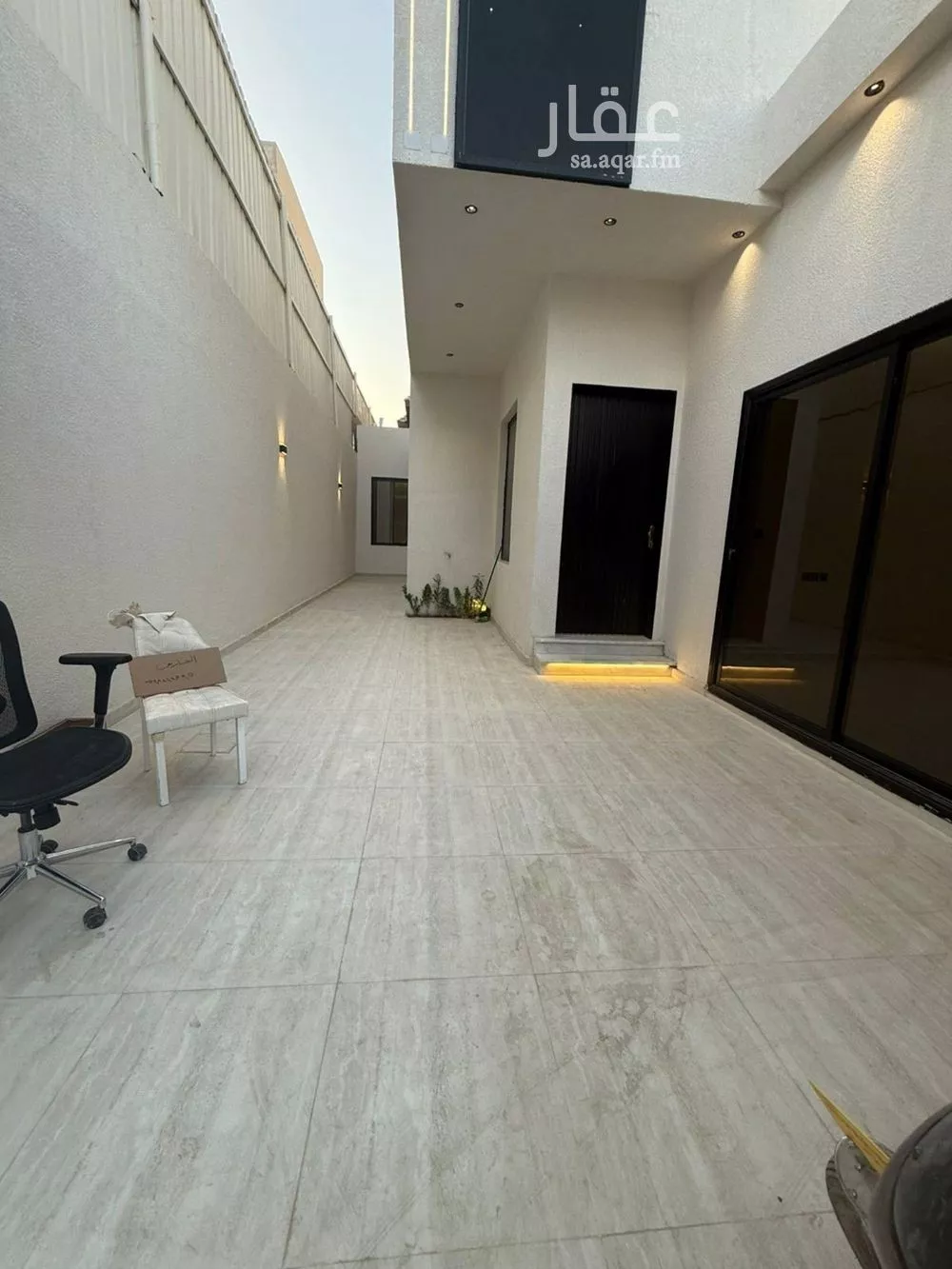 فيلا للبيع في شارع خلف بن معدان, حي بدر, مدينة الرياض, منطقة الرياض 1 صورة