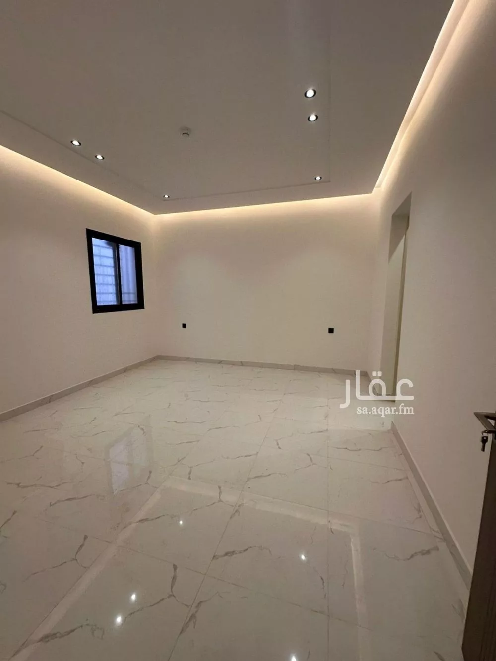 شقة للبيع في شارع محمد بن عوجان, حي الحزم, مدينة الرياض, منطقة الرياض 1 صورة