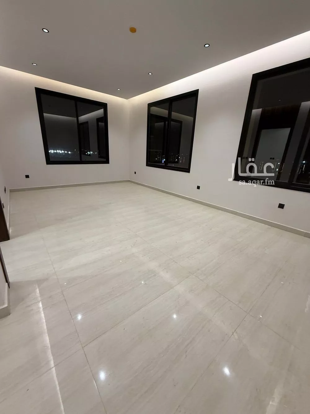 شقة للبيع في شارع المطر, حي الحزم, مدينة الرياض, منطقة الرياض 1 صورة