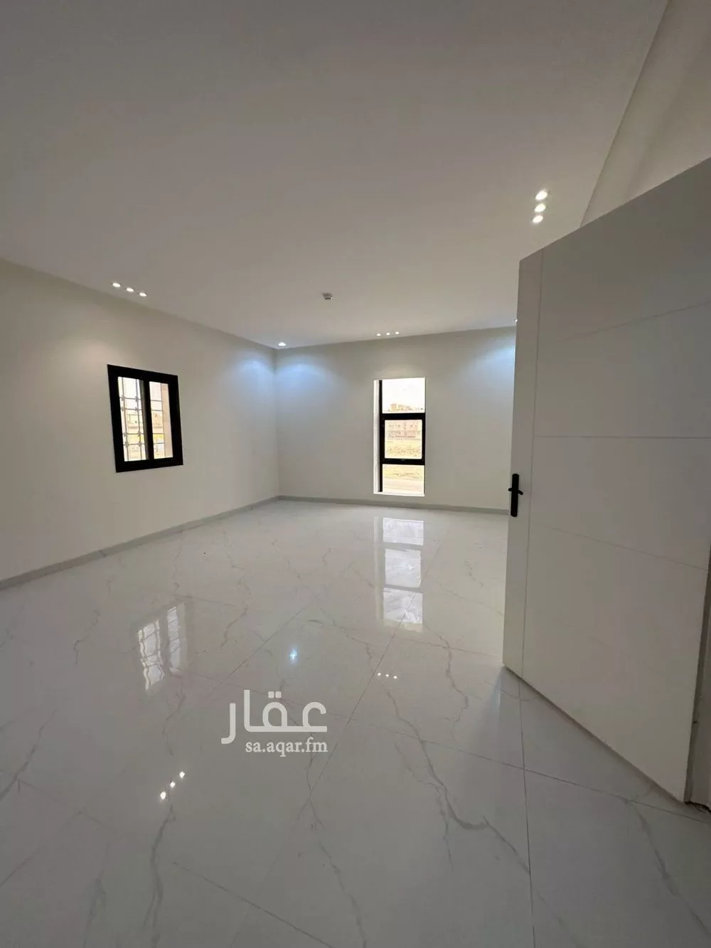 شقة للبيع في شارع القنادي, حي الحزم, مدينة الرياض, منطقة الرياض 1 صورة