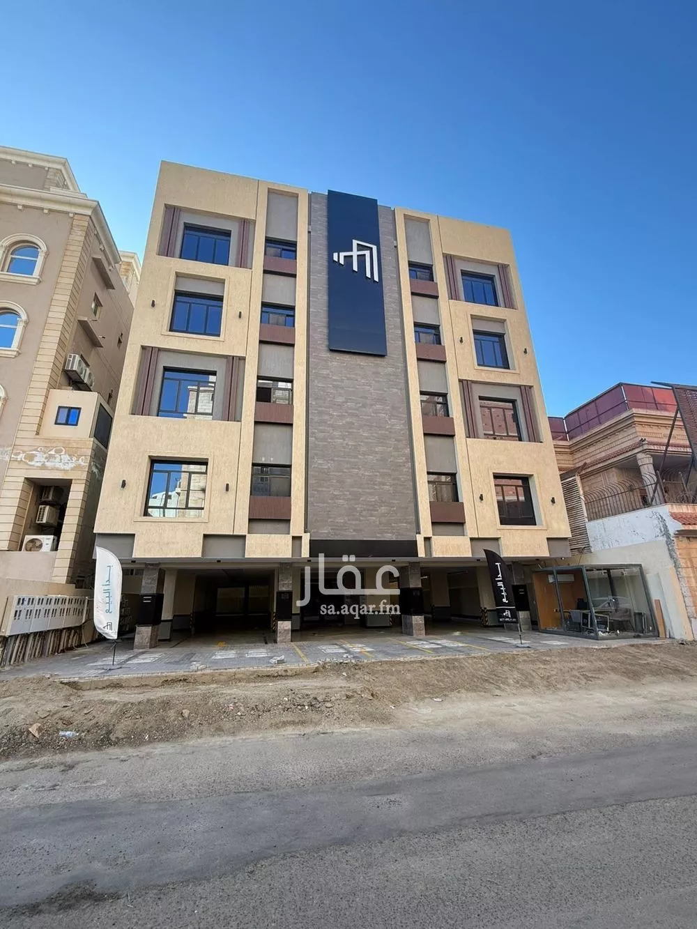 شقة للبيع في شارع عقبه بن كديم, حي الزهراء, مدينة جدة, منطقة مكة المكرمة 1 صورة