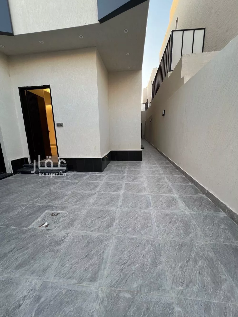 فيلا للبيع في شارع ابي رفاعة العدوي, حي الرمال, مدينة الرياض, منطقة الرياض 1 صورة