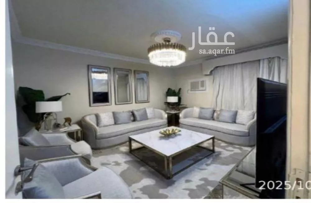 فيلا للبيع في شارع رقم 180, حي المونسية, مدينة الرياض, منطقة الرياض 1 صورة