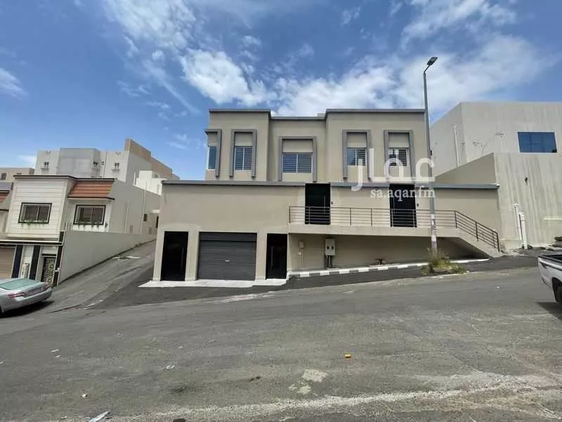 فيلا للبيع في شارع 55 الشرقية ، حي الشرفية ، أبها ، منطقة عسير 1 صورة