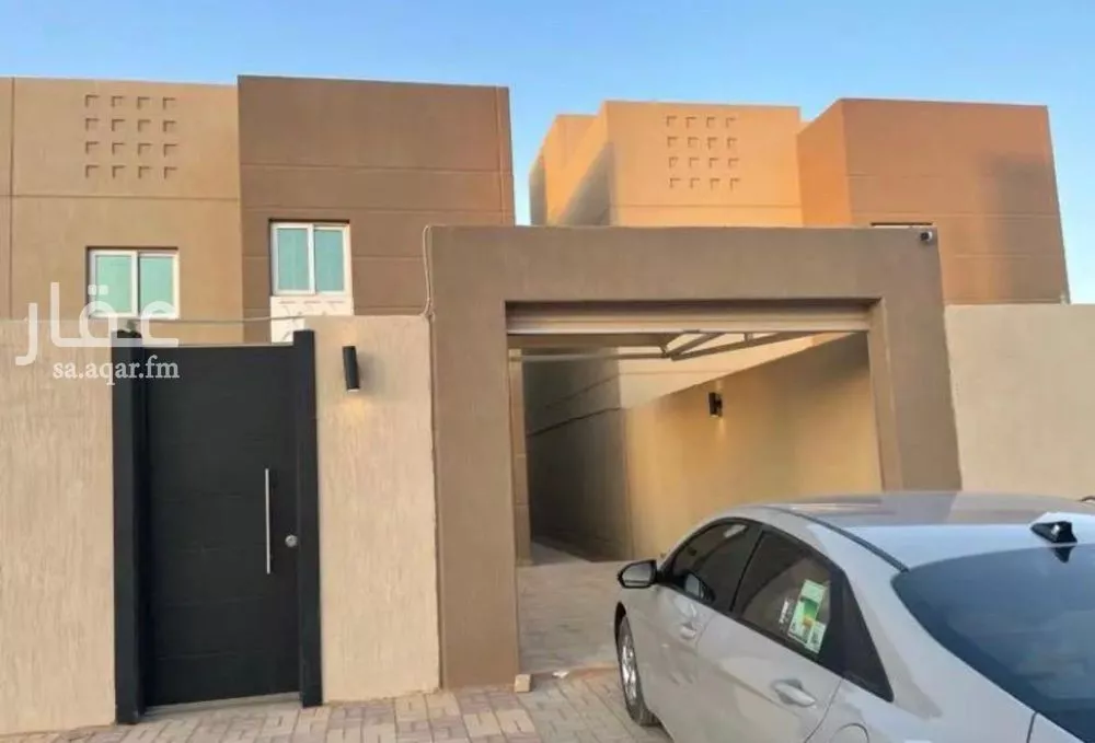 فيلا للبيع في شارع احمد بن المنادي, حي مطار الملك خالد الدولي, مدينة الرياض, منطقة الرياض 1 صورة