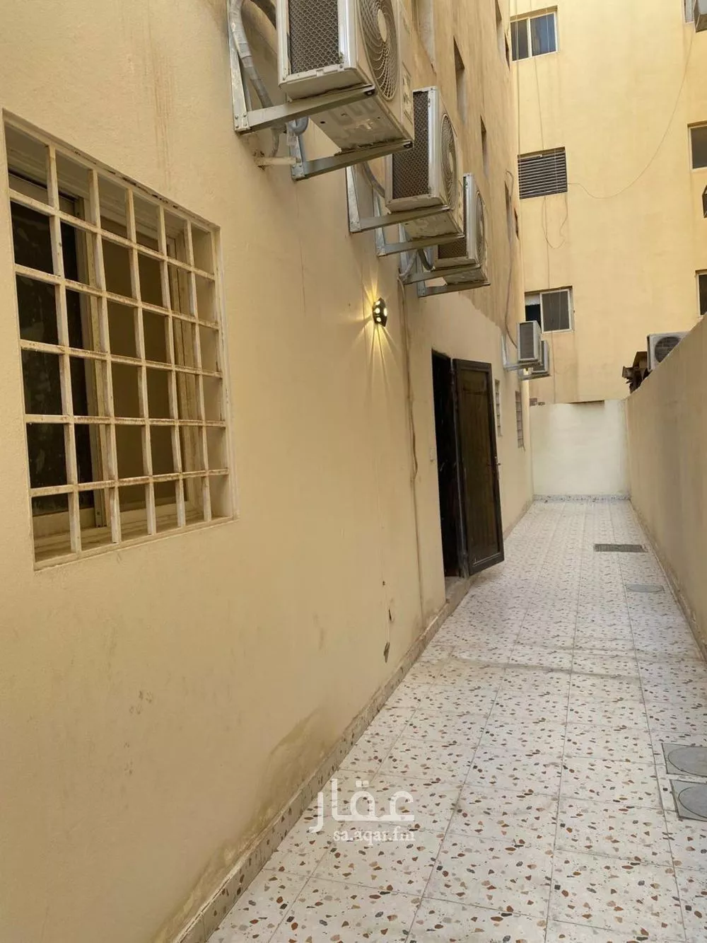 شقة للإيجار في شارع زيد البغدادي, حي الوزارات, مدينة الرياض, منطقة الرياض 1 صورة