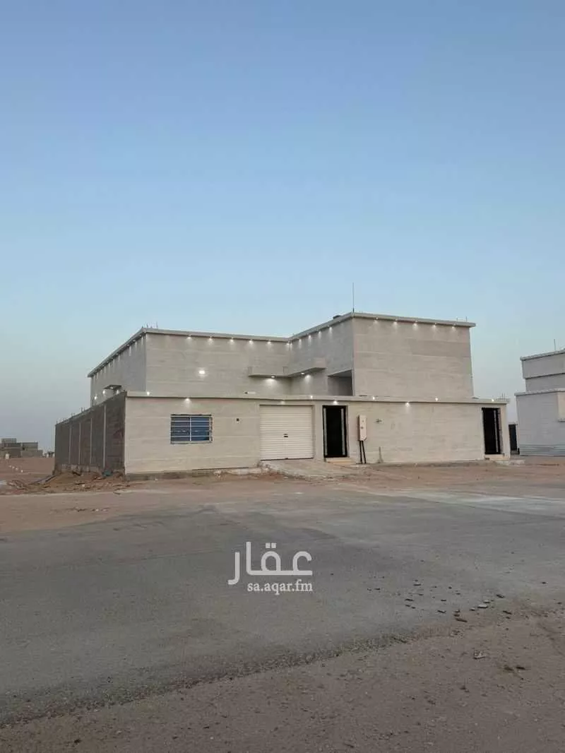 دور للبيع في شارع حفر الباطن 1085, مدينة حفر الباطن, المنطقة الشرقية 1 صورة