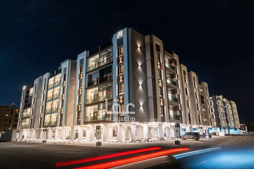 شقة للبيع في شارع العطايف, حي الحمراء, مدينة الخبر, المنطقة الشرقية 1 صورة