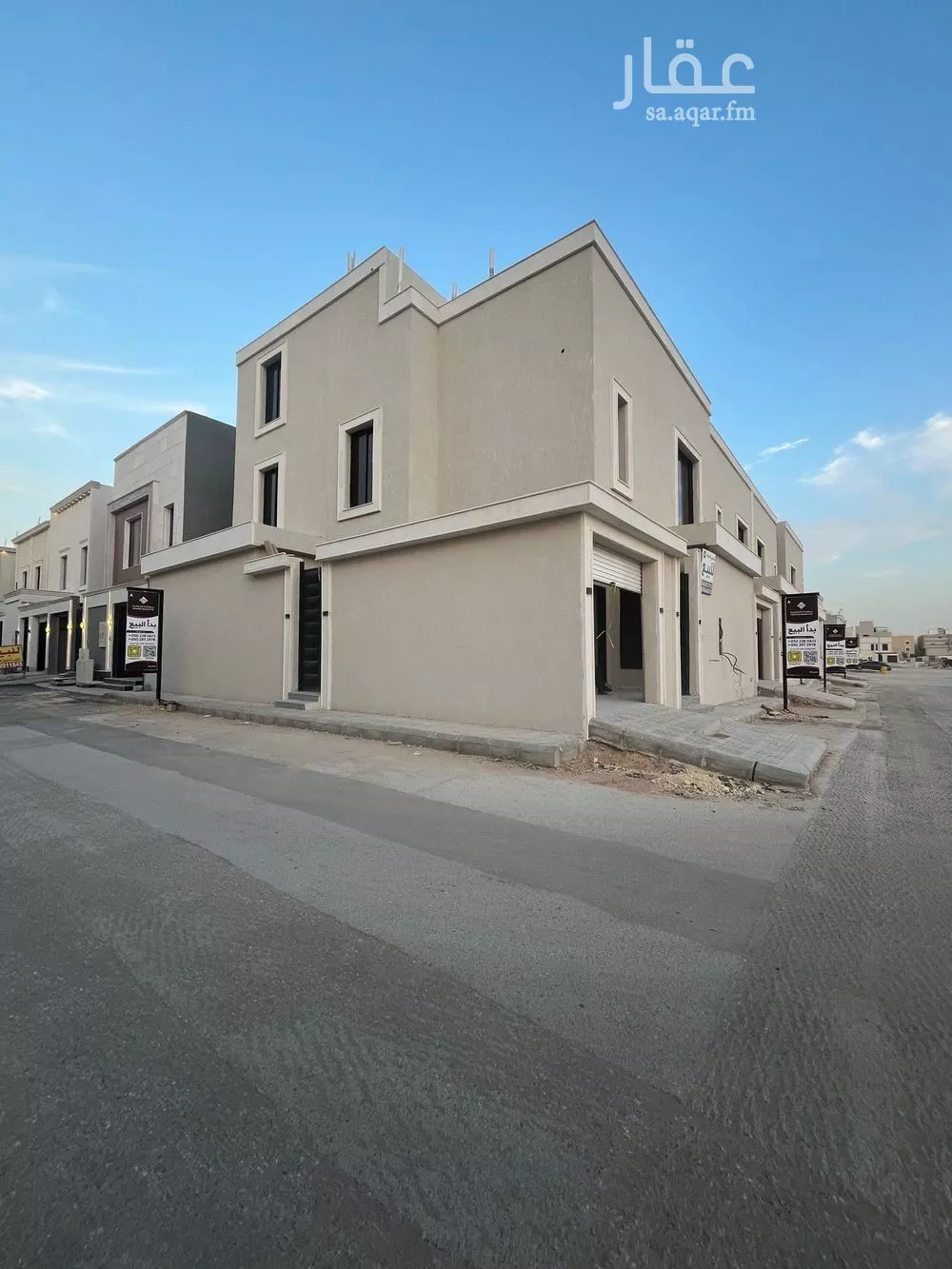 فيلا للبيع في شارع رقم 126, حي الجنادرية, مدينة الرياض, منطقة الرياض 1 صورة