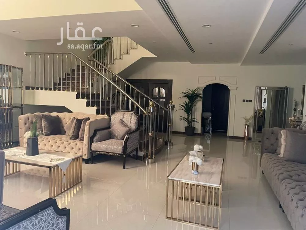 فيلا للبيع في شارع الجوز, حي الربيع, مدينة الرياض, منطقة الرياض 1 صورة