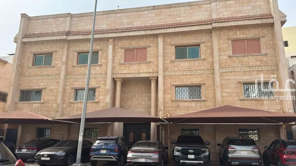 عمارة للبيع في شارع أم قصور, حي النزهة, مدينة جدة, منطقة مكة المكرمة 1 صورة