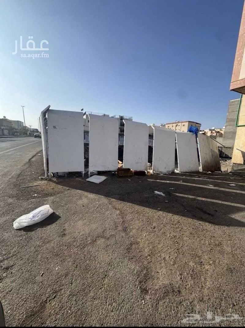 أرض للبيع في شارع سعد بن عثمان, حي وادي مذينب, مدينة المدينة المنورة, منطقة المدينة المنورة 1 صورة