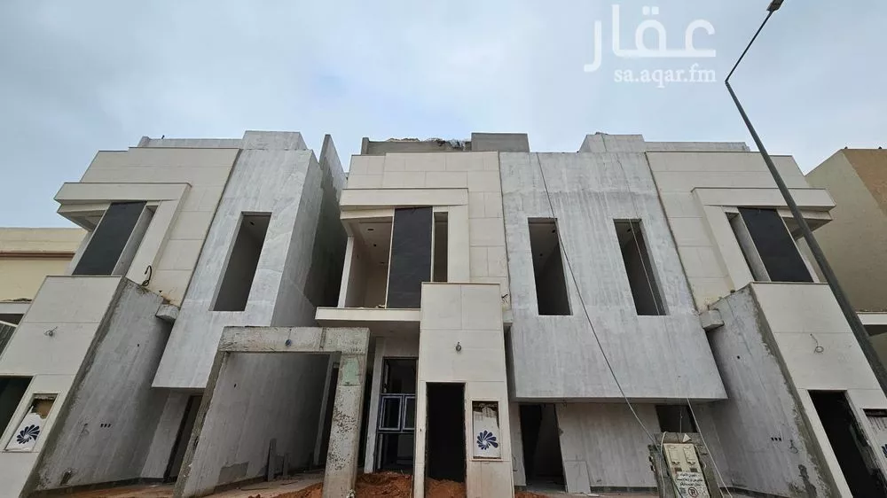 دور للبيع في شارع ابن الامير, حي غرناطة, مدينة الرياض, منطقة الرياض 1 صورة