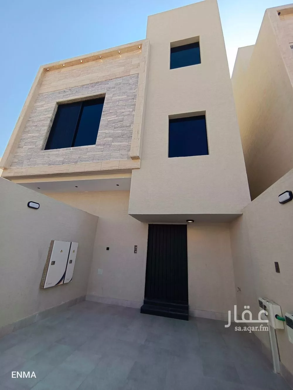 دور للبيع في شارع عامر العبدري, حي النهضة, مدينة الرياض, منطقة الرياض 1 صورة