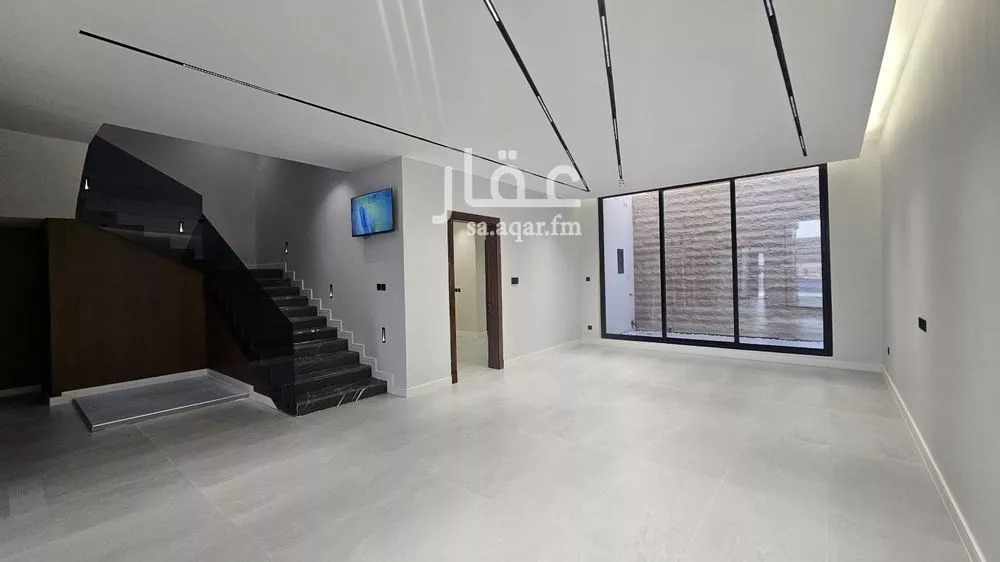 فيلا للبيع في حي الفاروق ، الرياض 1 صورة