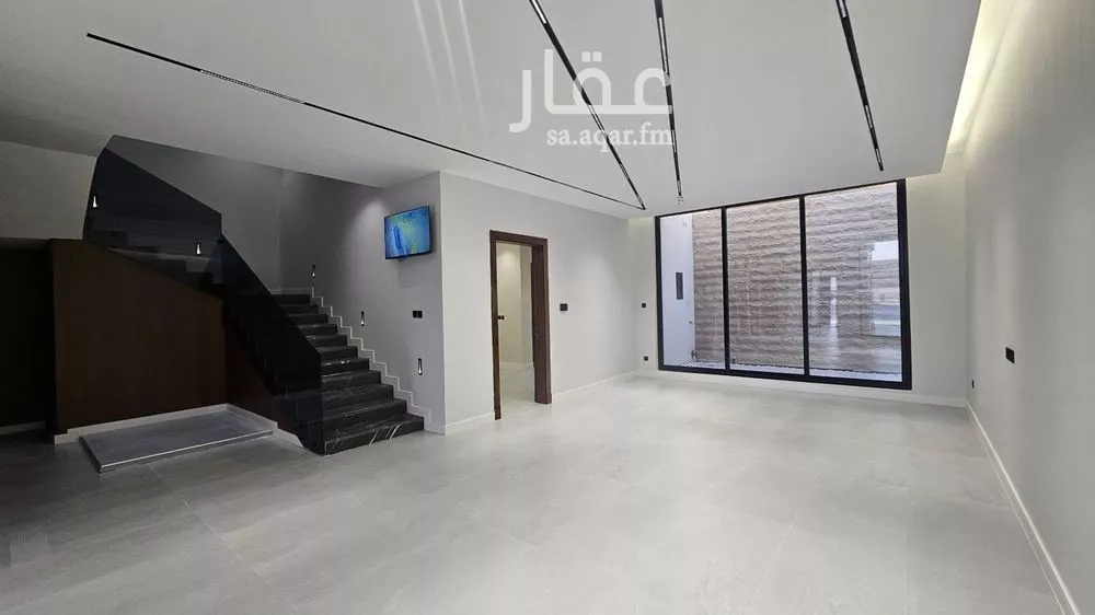 فيلا للبيع في شارع عبدالله بن صالح بن مشخص, حي الفاروق, مدينة الرياض, منطقة الرياض 1 صورة