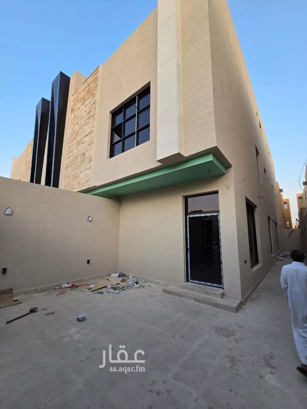 دور للبيع في شارع الضائن, حي الخليج, مدينة الرياض, منطقة الرياض 1 صورة