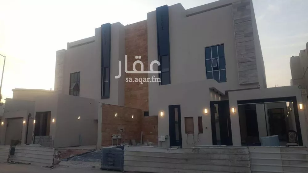 دور للبيع في شارع يوسف الشنتمري, حي الخليج, مدينة الرياض, منطقة الرياض 1 صورة
