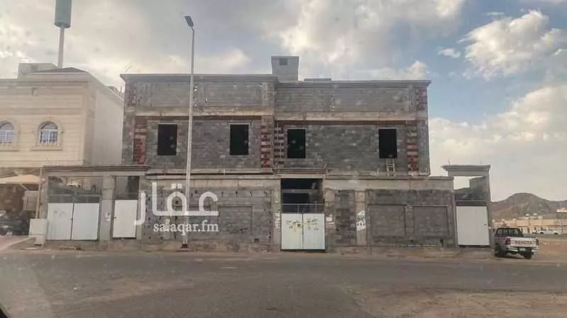 فيلا للبيع في طريق السلام ، حي قلعة مخيط ، المدينة المنورة ، منطقة المدينة المنورة 1 صورة