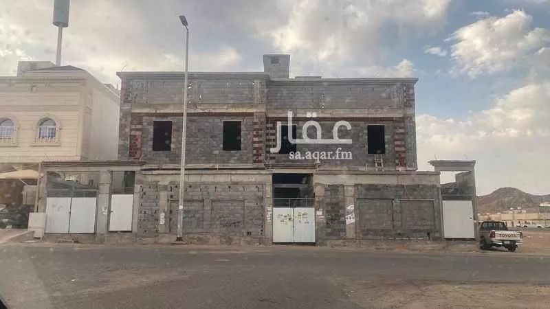 عمارة للبيع في حي قلعة مخيط ، المدينة المنورة ، منطقة المدينة المنورة 1 صورة