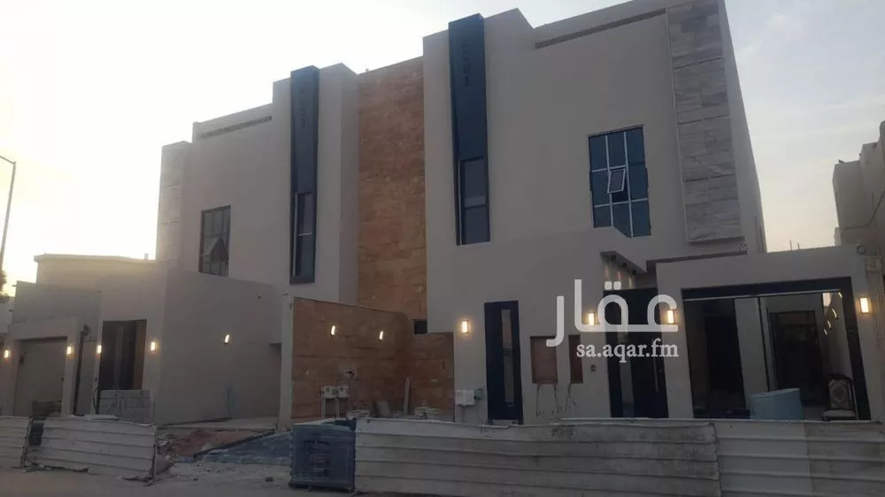 دور للبيع في شارع يوسف الشنتمري, حي الخليج, مدينة الرياض, منطقة الرياض 1 صورة