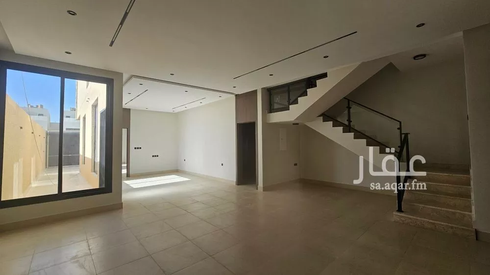 فيلا للبيع في شارع الامير متعب بن عبدالعزيز, حي الصفاء, مدينة الرياض, منطقة الرياض 1 صورة