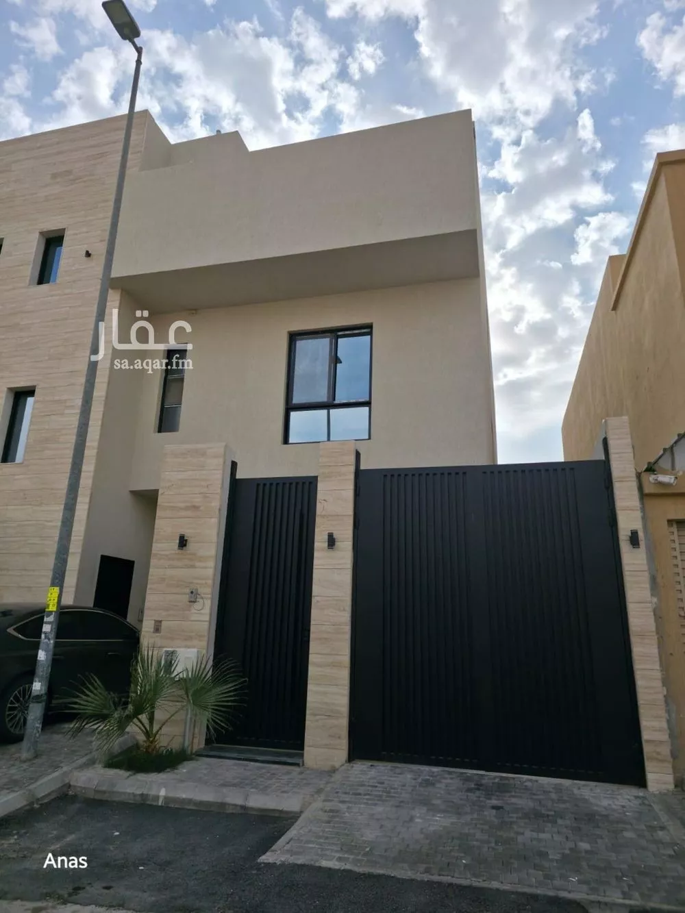 دور للبيع في شارع الحسن بن الفحام, حي الروضة, مدينة الرياض, منطقة الرياض 1 صورة