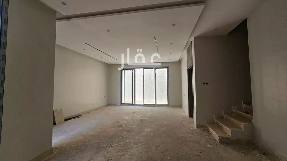 فيلا للبيع في شارع عبدالله بن صالح بن مشخص, حي الفاروق, مدينة الرياض, منطقة الرياض 1 صورة