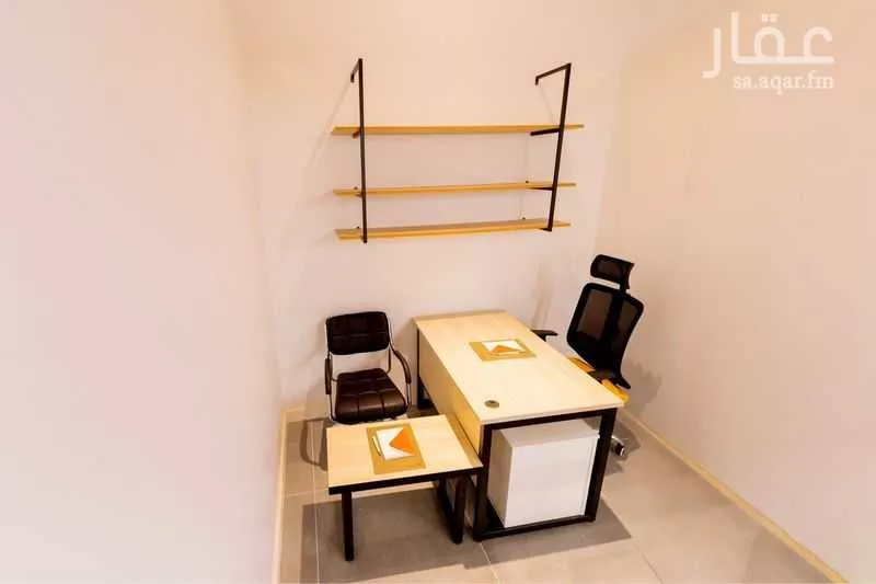 مكتب تجاري للإيجار في شارع تميم الدارى, حي الدريهمية, مدينة الرياض, منطقة الرياض 1 صورة