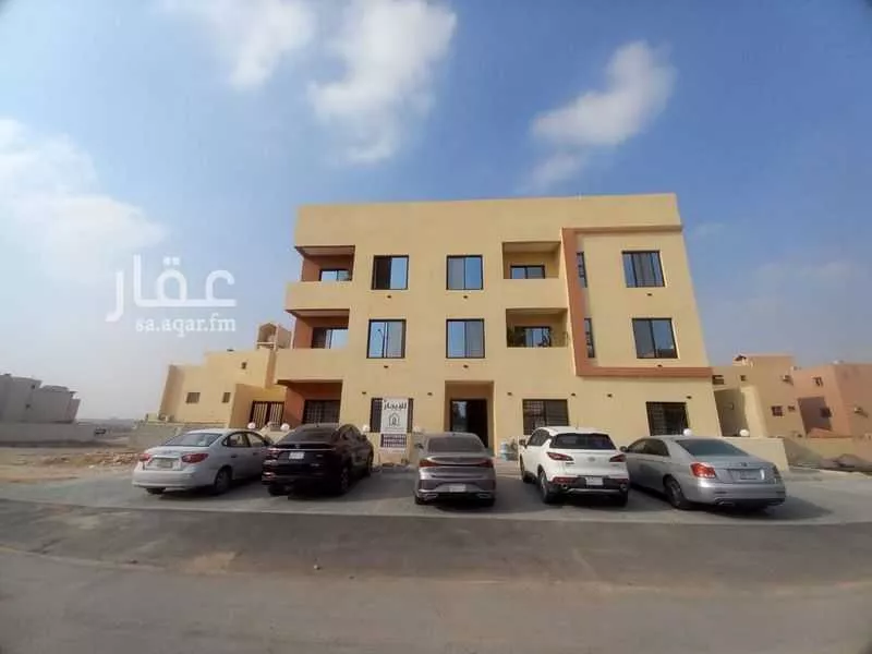 عمارة للإيجار في شارع رقم 208, حي ظهرة لبن, مدينة الرياض, منطقة الرياض 1 صورة