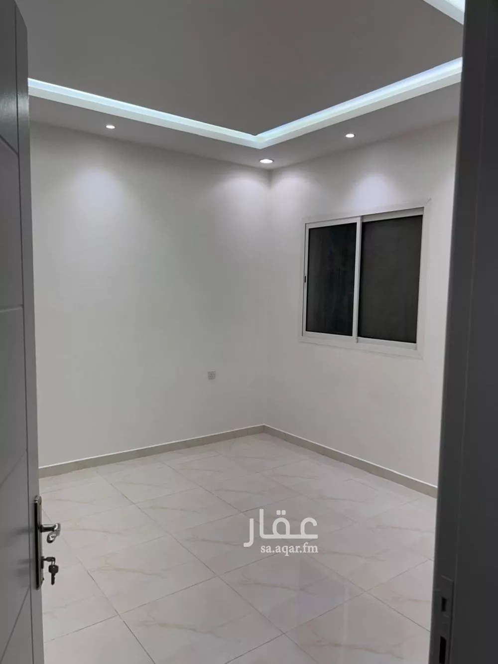 شقة للإيجار في شارع فؤاد محمد عمر توفيق, حي المهدية, مدينة الرياض, منطقة الرياض 1 صورة