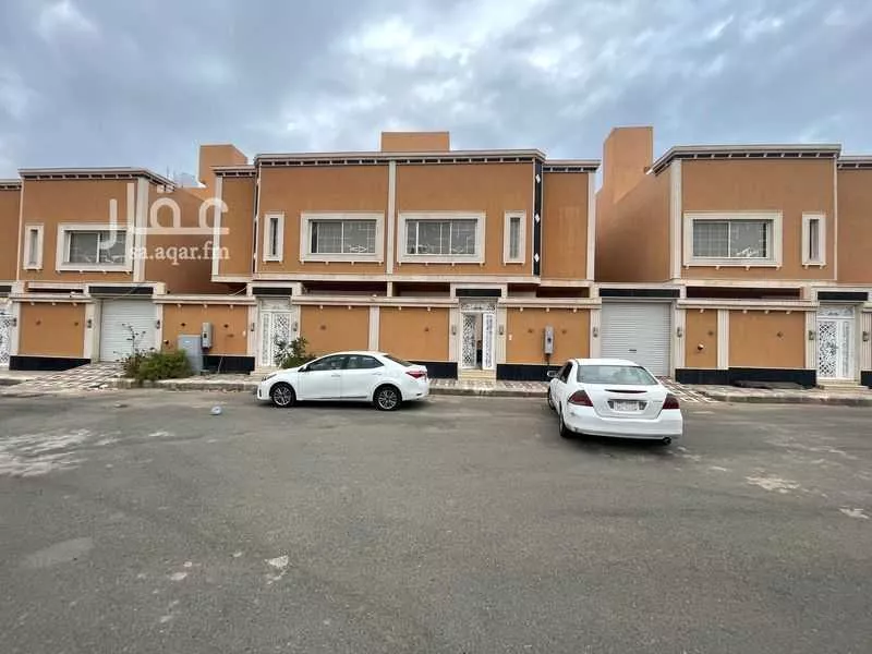 فيلا للبيع في شارع قتادة ابن ابي اوفي التميمي, حي نبلاء, مدينة المدينة المنورة, منطقة المدينة المنورة 1 صورة