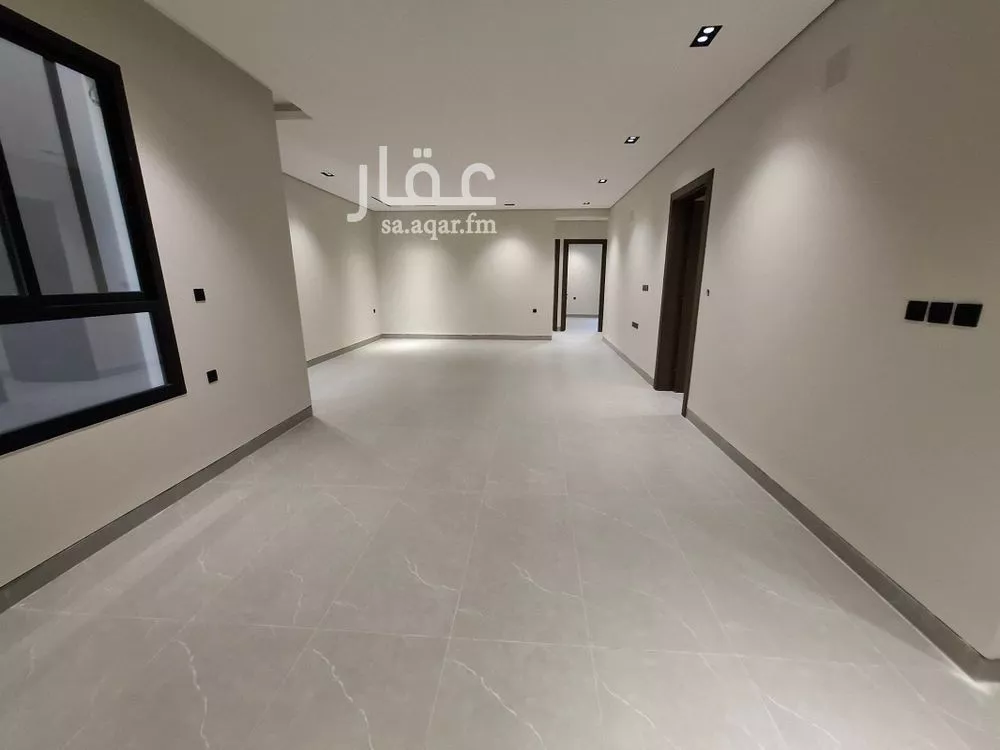 دور للبيع في شارع الرغيب, حي إشبيلية, مدينة الرياض, منطقة الرياض 1 صورة