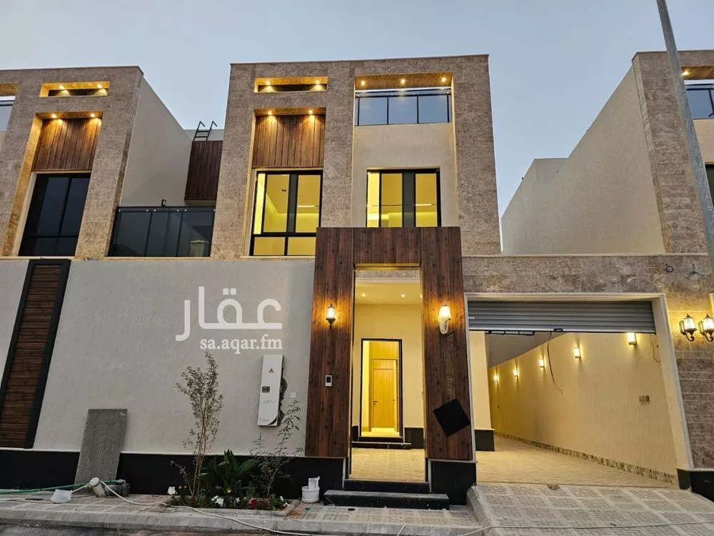 فيلا للبيع في شارع وادي الساحل, حي الرمال, مدينة الرياض, منطقة الرياض 1 صورة