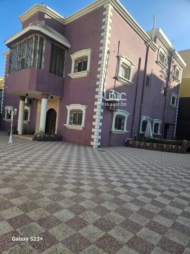 فيلا للبيع في حي الواحة, مدينة خميس مشيط, منطقة عسير 1 صورة