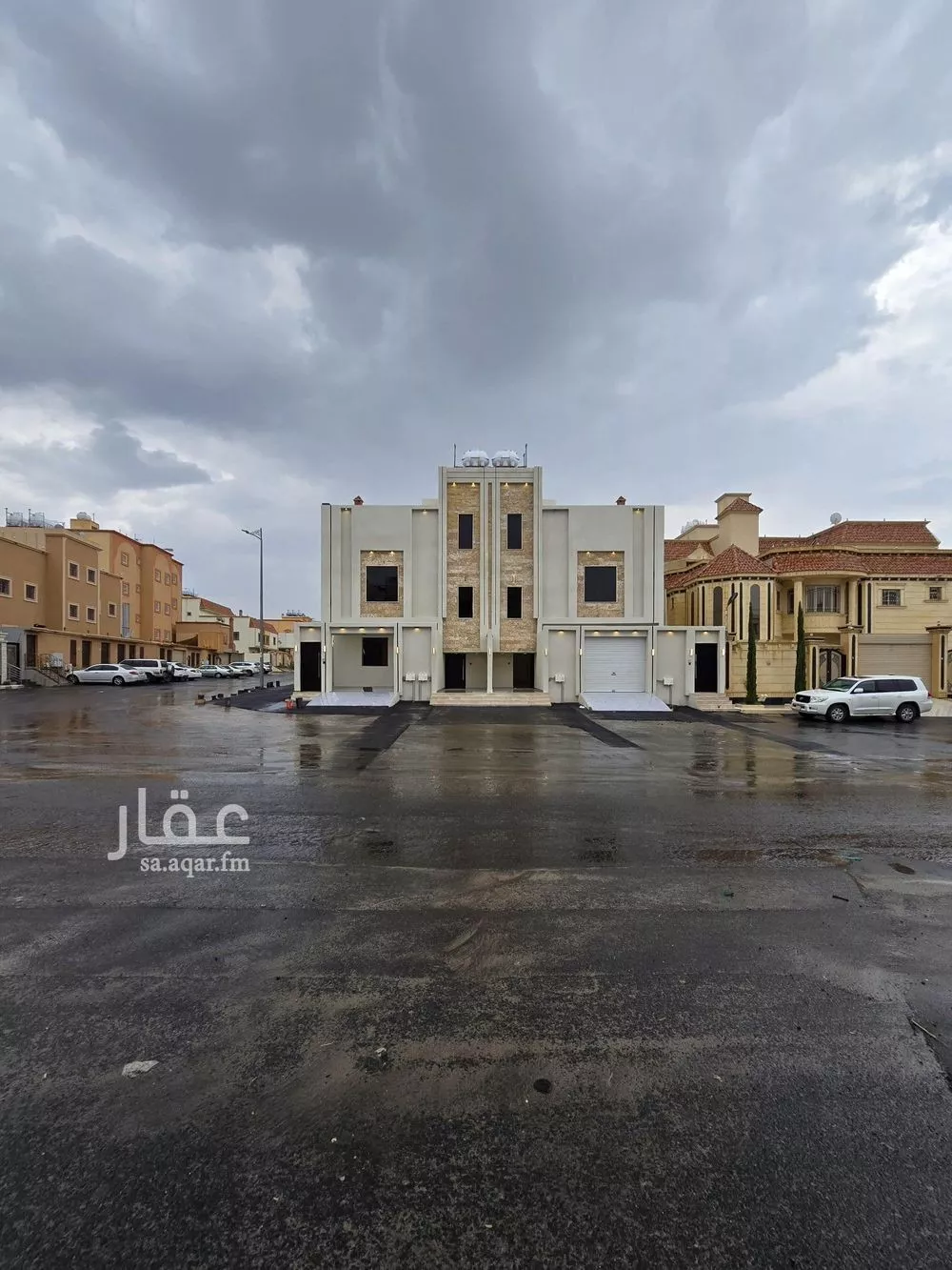 شقة للبيع في شارع 284, حي النهضة, مدينة أحد رفيدة, منطقة عسير 1 صورة