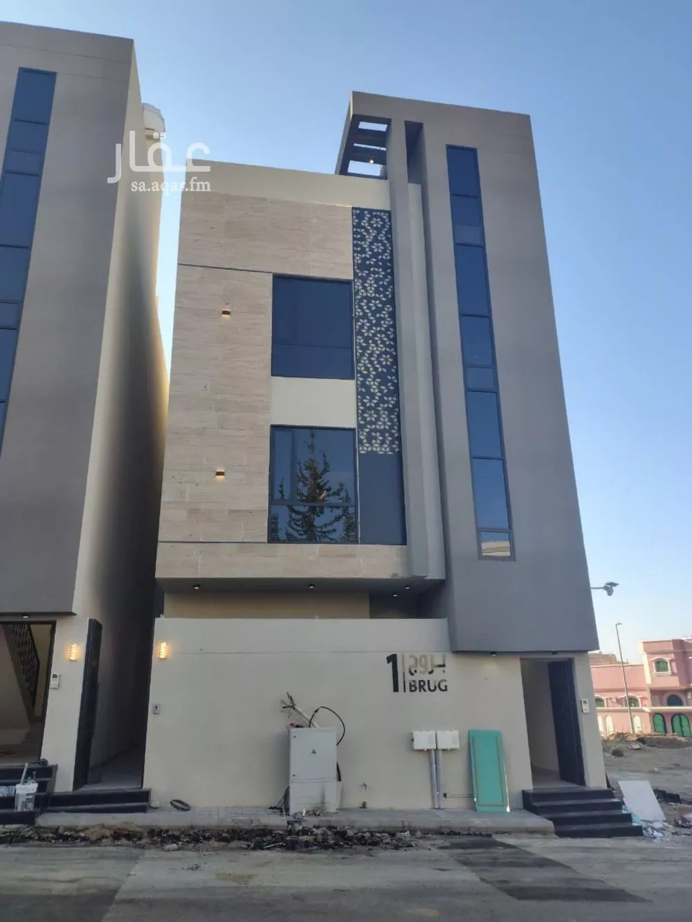 شقة للبيع في شارع سعيد بن ربيعه, حي المعارض, مدينة خميس مشيط, منطقة عسير 1 صورة