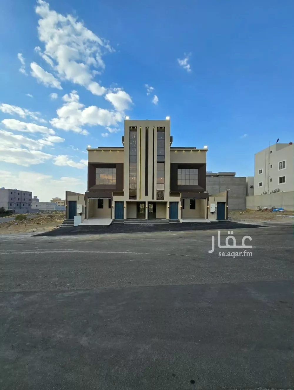 شقة للبيع في شارع الامن, حي الزهور, مدينة ابها, منطقة عسير 1 صورة