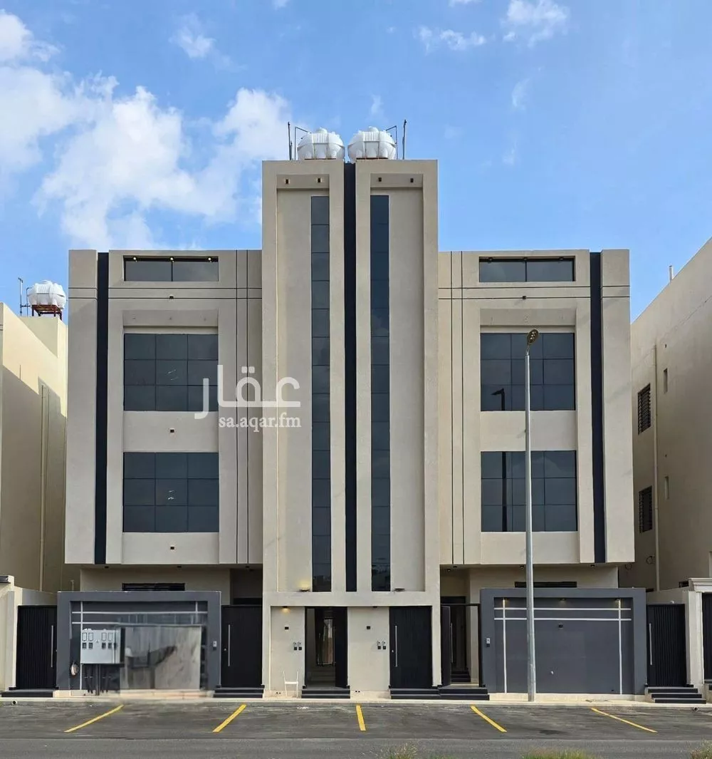شقة للبيع في شارع الروابي, حي الروابي, مدينة ابها, منطقة عسير 1 صورة