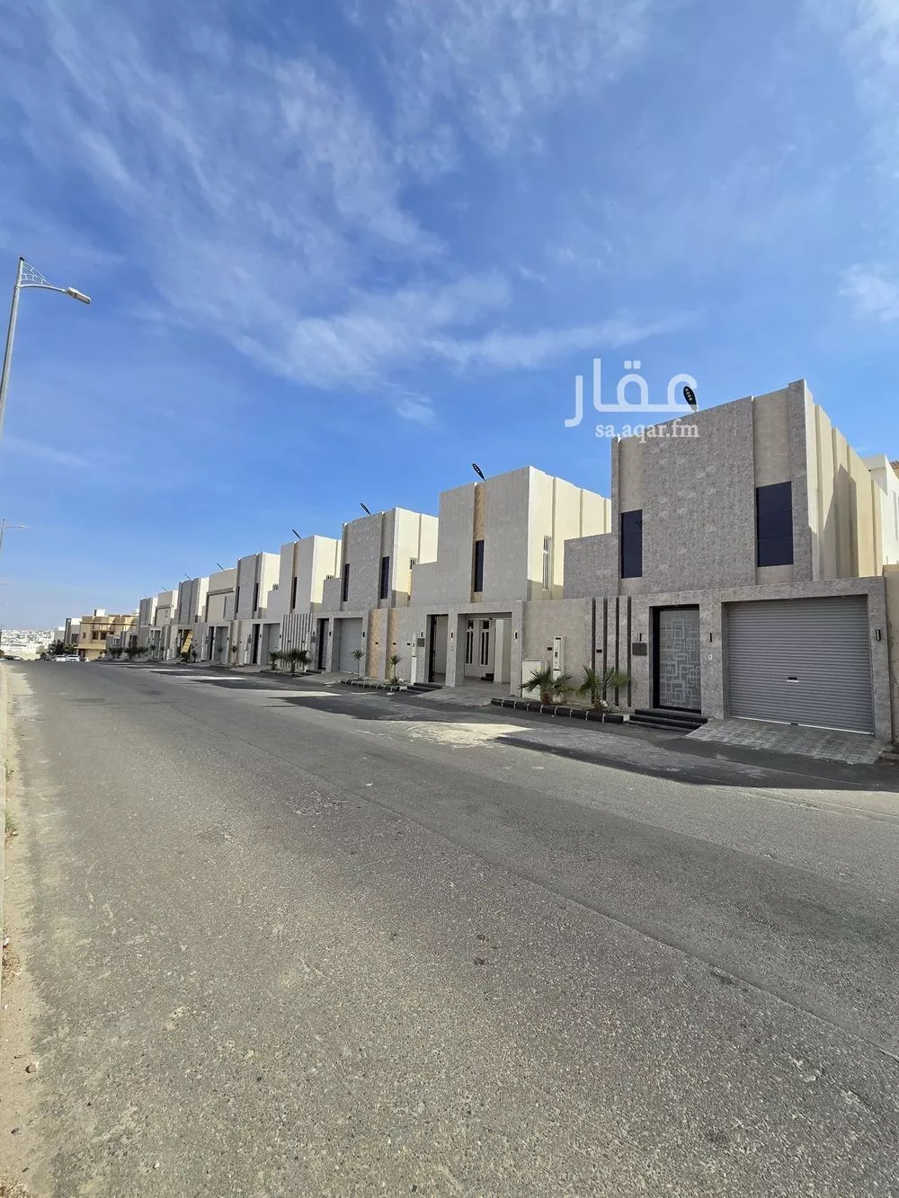 فيلا للبيع في شارع عبدالله بن ساعدة الهزلي, حي الظرفة, مدينة خميس مشيط, منطقة عسير 1 صورة
