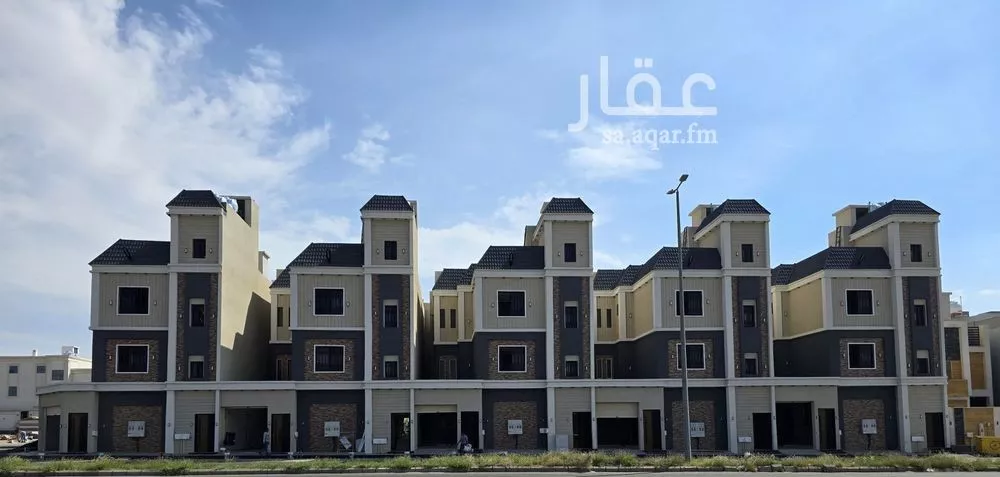 شقة للبيع في شارع ابي حاجب سالم, حي اليرموك, مدينة خميس مشيط, منطقة عسير 1 صورة