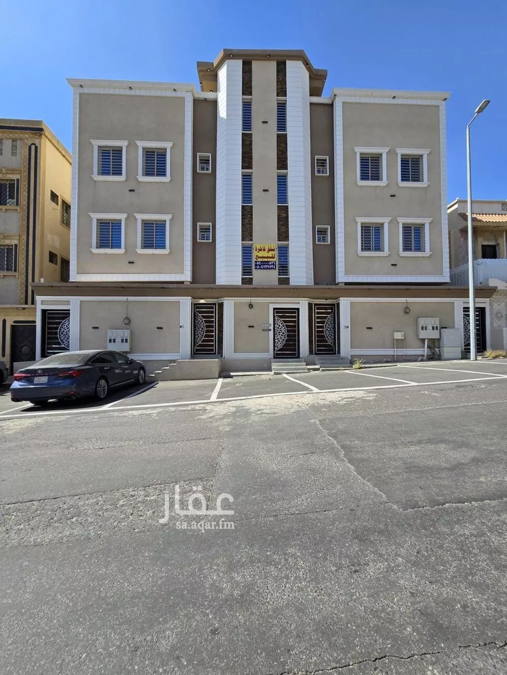 شقة للبيع في شارع شيبان بن محرز, حي الربيع, مدينة خميس مشيط, منطقة عسير 1 صورة