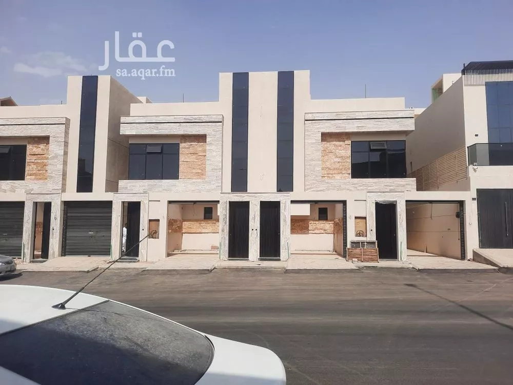 دور للبيع في شارع ابن الحطاب, حي العوالي, مدينة الرياض, منطقة الرياض 1 صورة