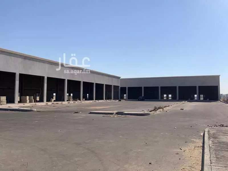 محل للإيجار في شارع طريق المطار, حي البدرية, مدينة الاحساء, المنطقة الشرقية 1 صورة
