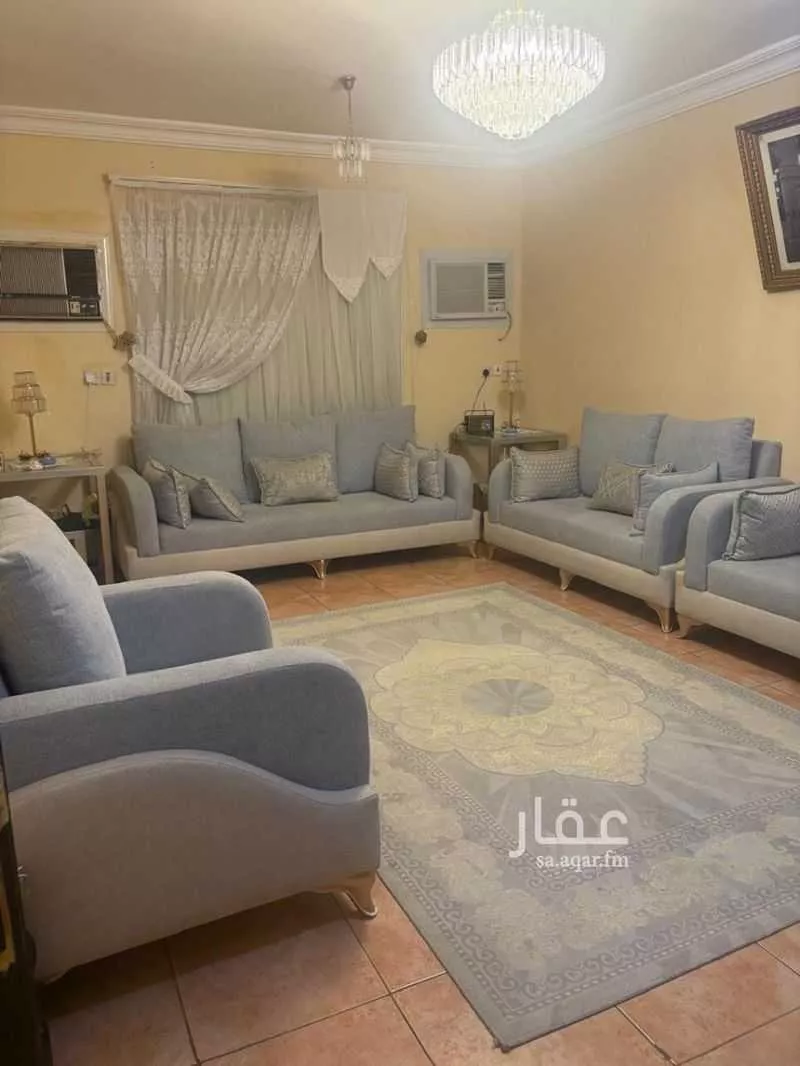 فيلا للبيع في شارع ممر مشاه 2147, حي أبوبريقاء, مدينة المدينه المنوره, منطقة المدينة المنورة 1 صورة