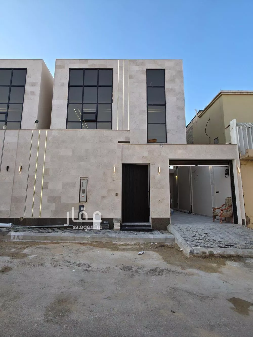 فيلا للبيع في شارع أبي كبير, حي العريجاء الغربي, مدينة الرياض, منطقة الرياض 1 صورة