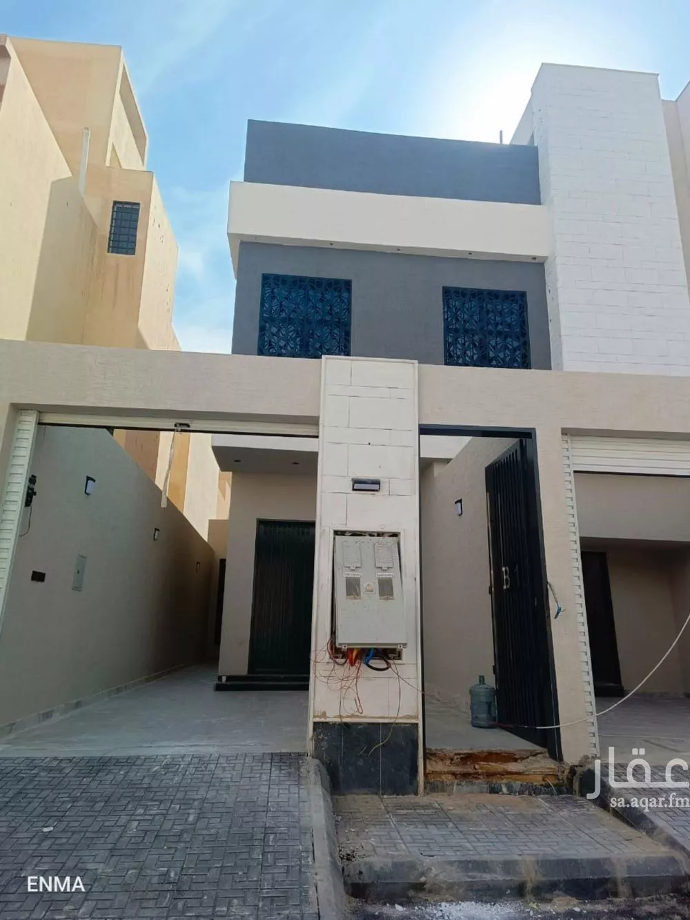 دور للبيع في شارع ابن أحمر, حي الخليج, مدينة الرياض, منطقة الرياض 1 صورة