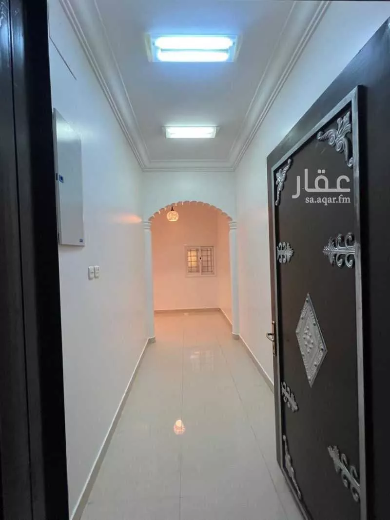 شقة للإيجار في شارع عباد الناجي, حي الشرف, مدينة خميس مشيط, منطقة عسير 1 صورة
